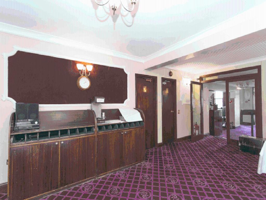 צ'ינגפורד Oyo Ridgeway Hotel מראה חיצוני תמונה
